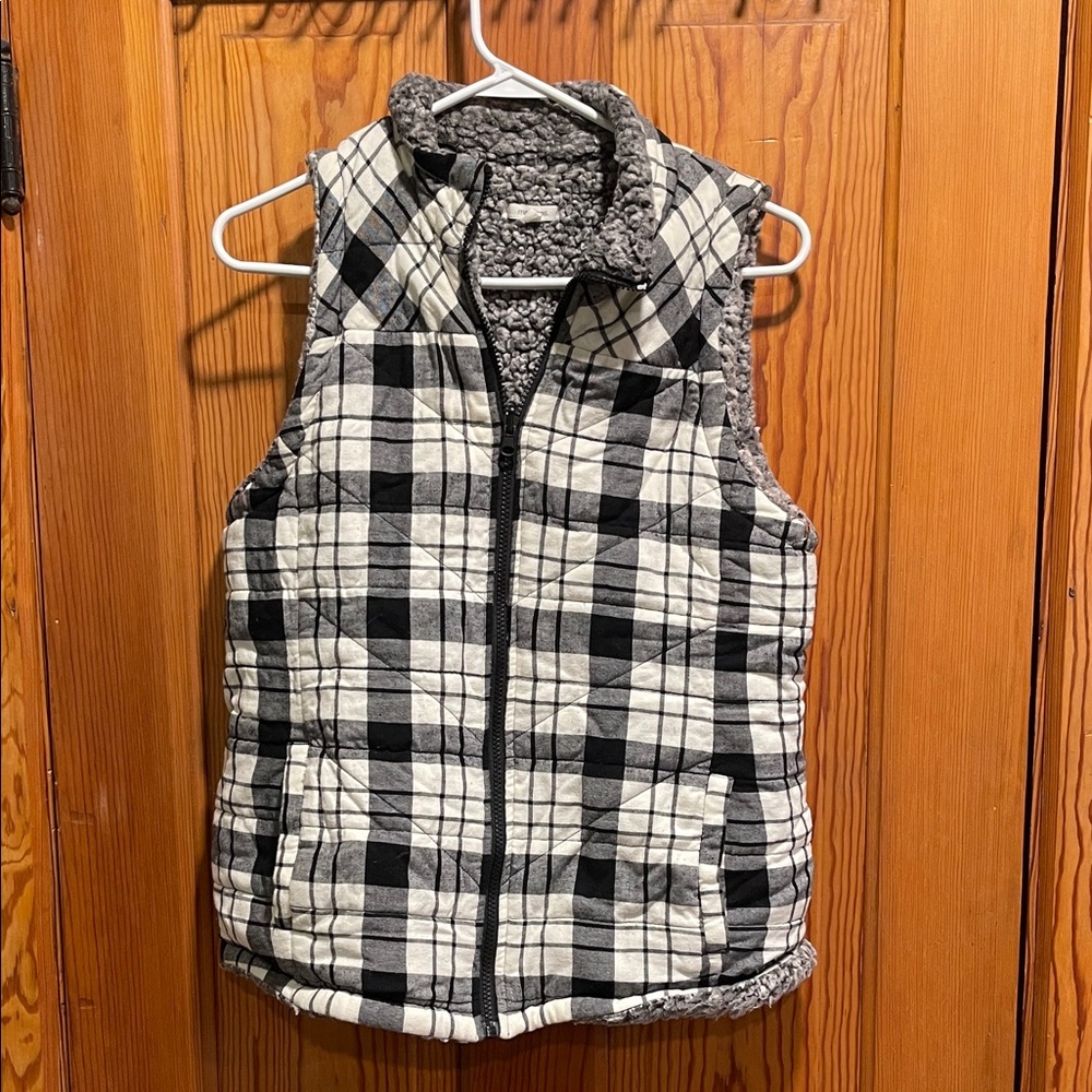 Maurices Sherpa Vest
